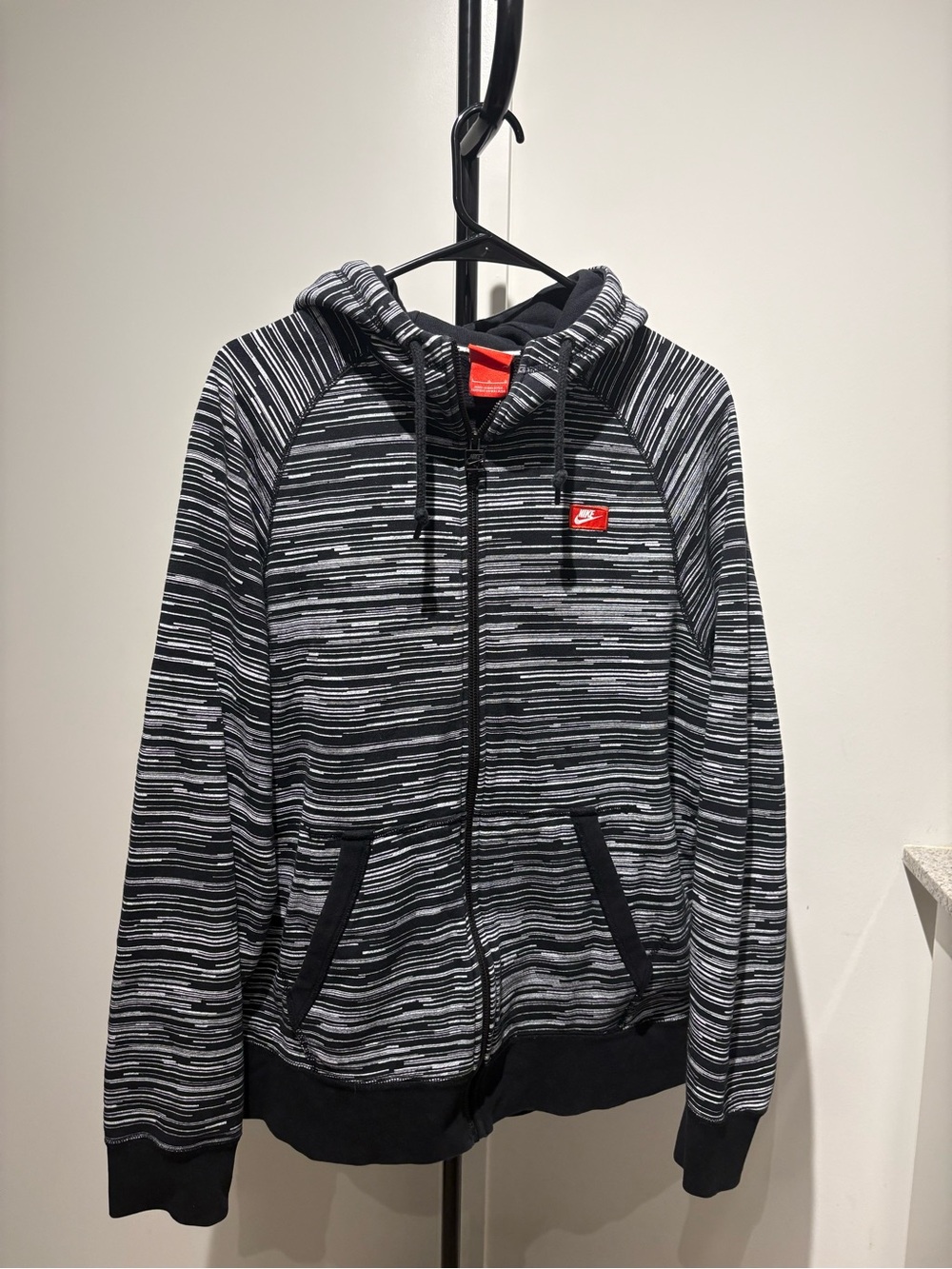 Nike Men's Black & Gray Striped Full-Zip Hoodie